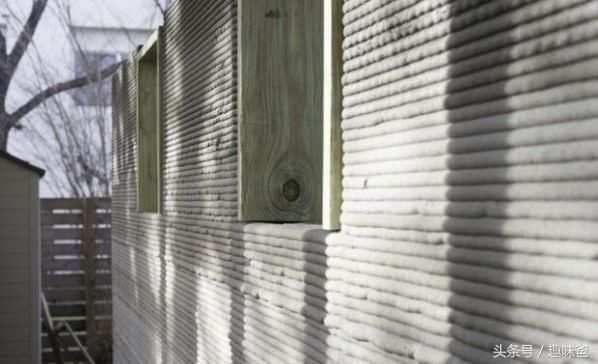 只要不到3万人民币,3D 打印房屋一天就能盖好