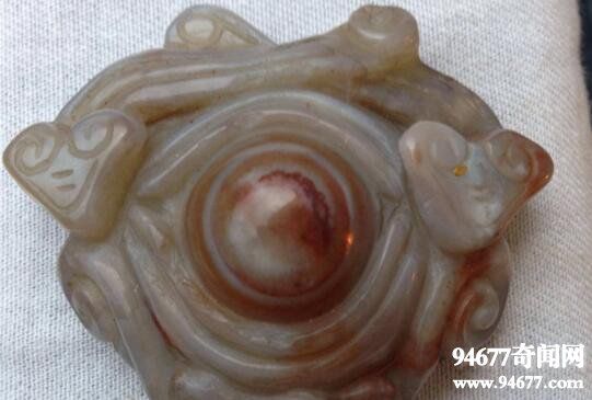 双鱼玉佩恐怖的图片,罗布泊最神秘事件解密