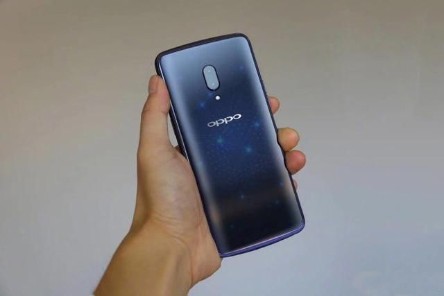 OPPO将首发安卓人脸支付功能,小米华为又落