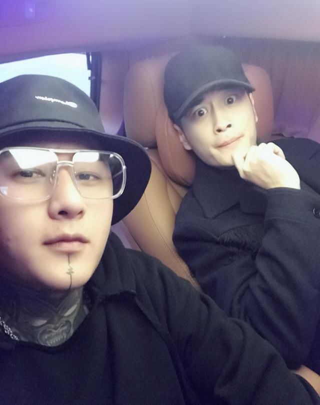 快手方丈宣传正能量却被骂惨!二驴的房岩再起