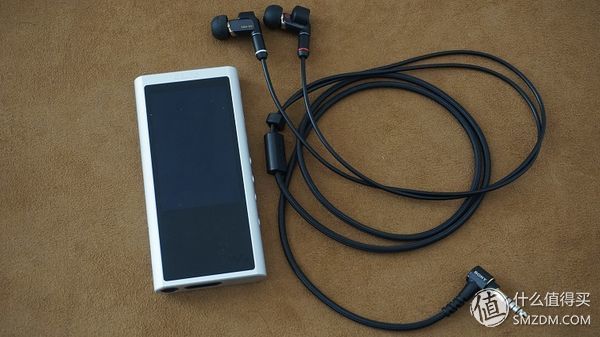 频谱图分析索尼ZX300的4.4平衡口和3.5单端口