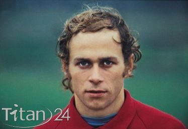 波兰足球历史最佳阵容,九分钟五球恐怖莱万历