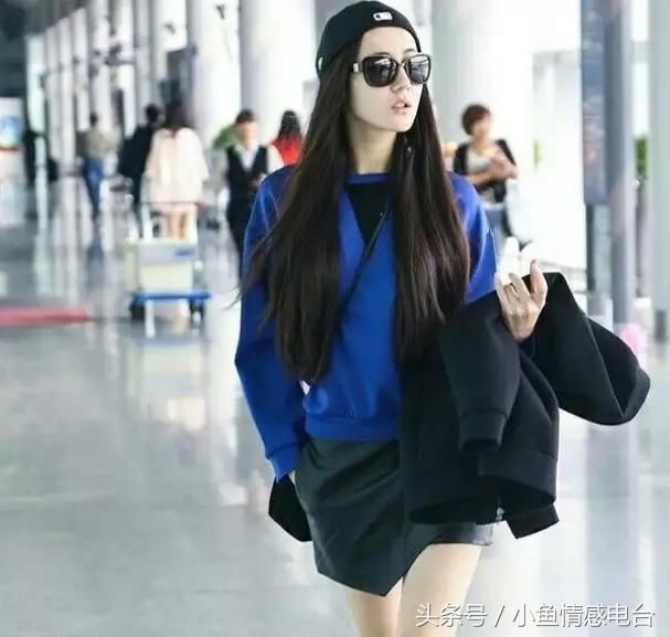 唐嫣,杨幂,迪丽热巴,杨颖,林允,这些明显的腿到