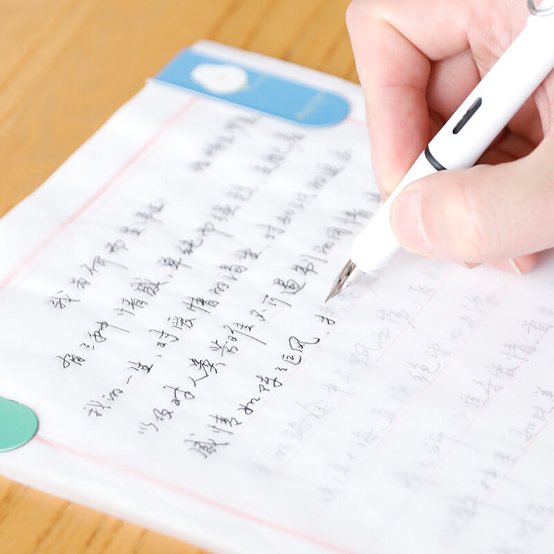 穷苦孩子考上清华,作文字体工整优美,校长老师