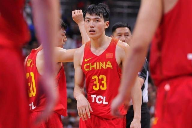 中国男篮亚运会12人名单预测:8人锁定位置,CB