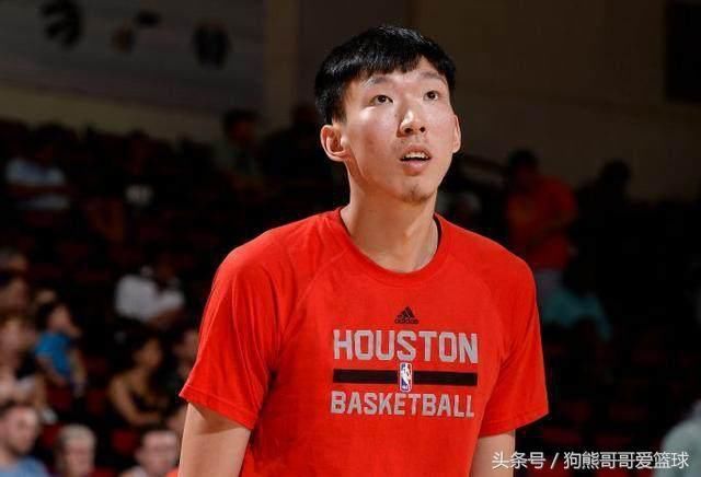火箭场均14+11内线或今夏走人,改变两点,周琦