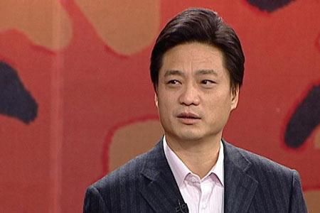 冯小刚回应崔永元,并发出十问,崔永元怎么回