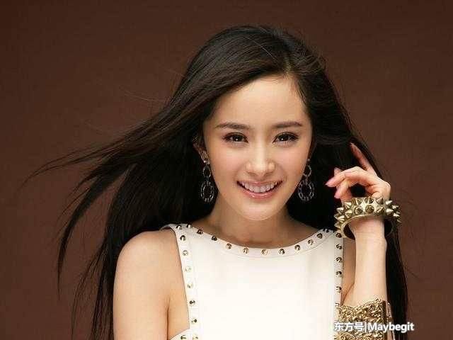 四位女生花巨资整容成赵丽颖、热巴、杨幂和杨