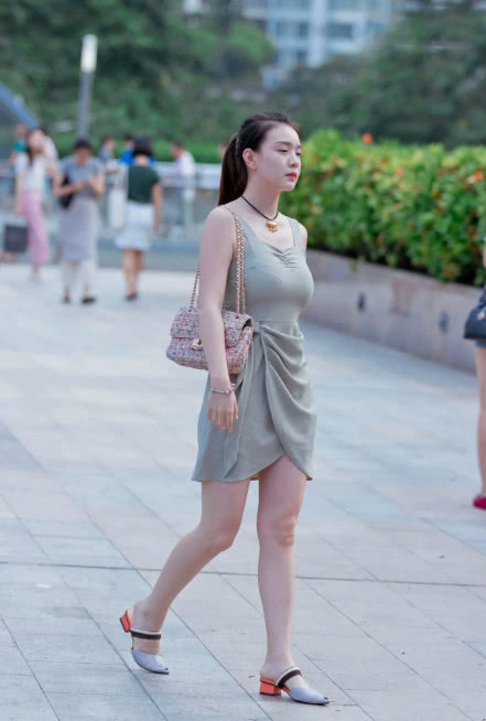 t01f02091cbc3e2a572.jpg?size=441x654