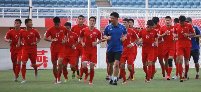 朝鲜国足U23甫抵万州,精彩镜头多,对垒国足U2