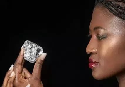 什么是人工合成钻石?