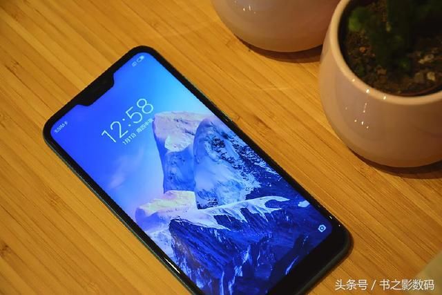 5.99全面屏、4+64GB,小米千元机已降400,总算