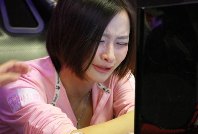 英雄联盟miss面临封号危险!快手被整顿后:虎牙用水军事件被批!