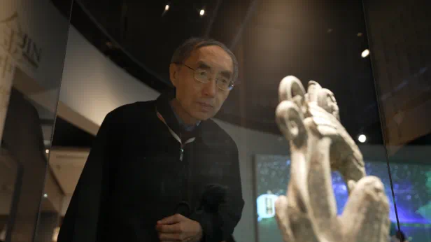 《总书记这样对我说》“搞历史博物展览，为的是——”