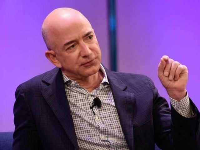 比比看,马云一小时的收入才顶得上贝索斯三分