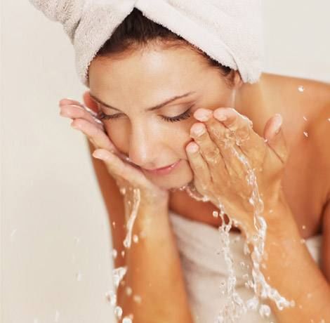 56岁孟大嫂,拒做黄脸婆32天祛斑成功-北京时间