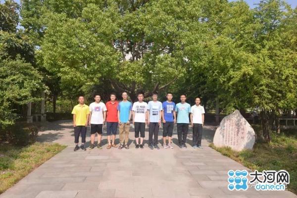 捷报频传！漯河高中学子11人被清华录取6人被北大录取