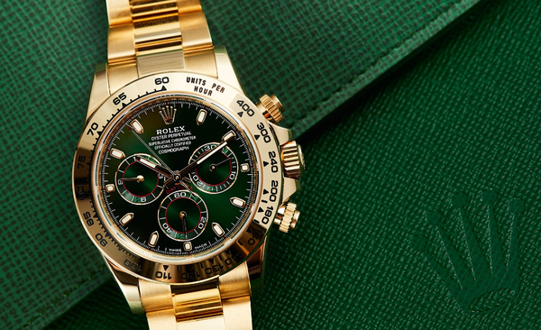 劳力士间金天行者蓝盘火了,黄金、白金价值颠