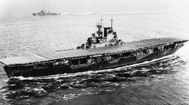 美国二战期间有多少艘航母?前后一共拥有151