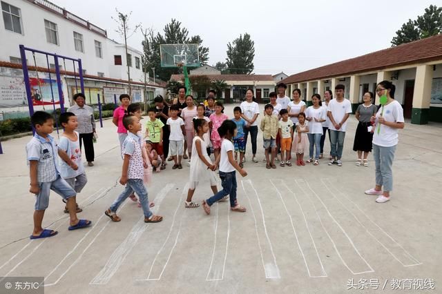 大学毕业后考上老师编制,一共教书9个月就离职