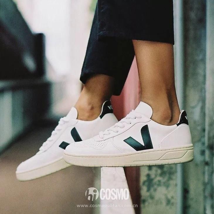 不同材质的小白鞋,脏了怎么办?