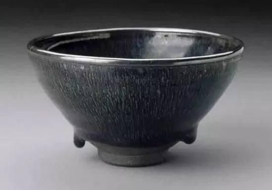 宋代的五大名窑制瓷业繁荣,件件过亿不为过!