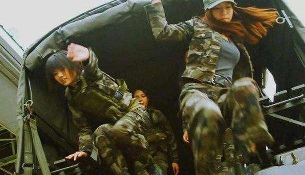 为什么日本的女兵这么难招?光是最后一项体检