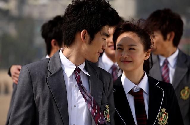 张翰的红颜劫,郑爽娜扎张钧宁赵丽颖哪款才是