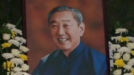 捧哏大师赵世忠，别人都是拜名师无门，他却在家中坐等