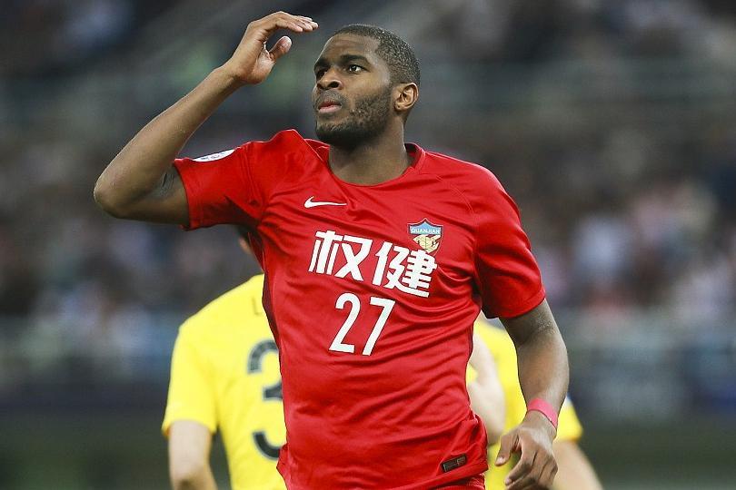 保级突发意外,天津权健阴阳合同被国际足联坐