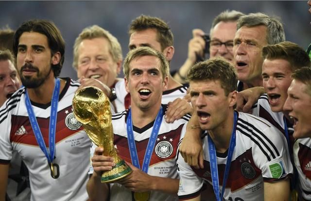 德国队号码分配:小德7+维尔纳9+罗伊斯11