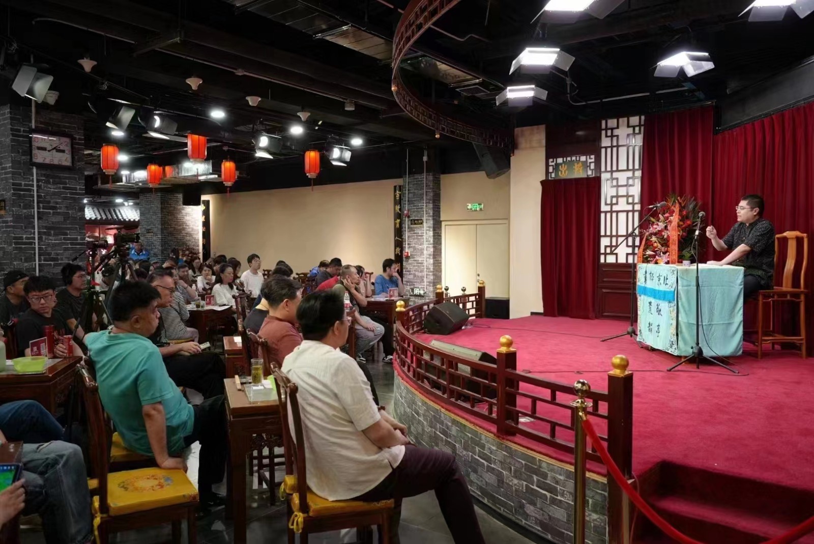 听书喝茶新去处,北京评书宣南书馆马连道店正式开书!_北京时间