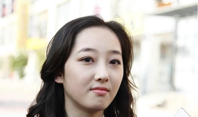 当年出演《红楼梦》杨洋杨幂都火了,为什么主