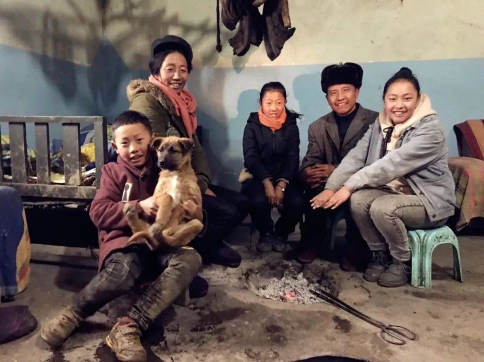 些孩子与父母的故事,能给你最好的答案…| 新春走基层