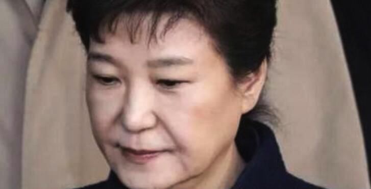 朴槿惠迎来一个不好消息,其支持者摊上大事!