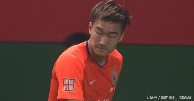 中超战报:山东鲁能4-2广州富力!山东解说赞崔鹏