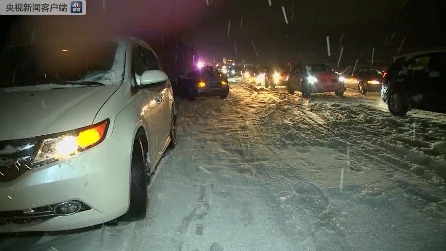 美国又一风暴“哈珀”来袭 政府关门“雪上加霜”