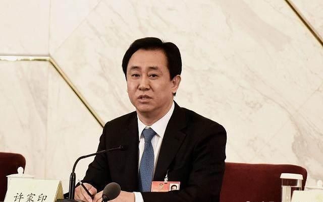 最新内地十大富豪排行榜,其中只有一名女性,她