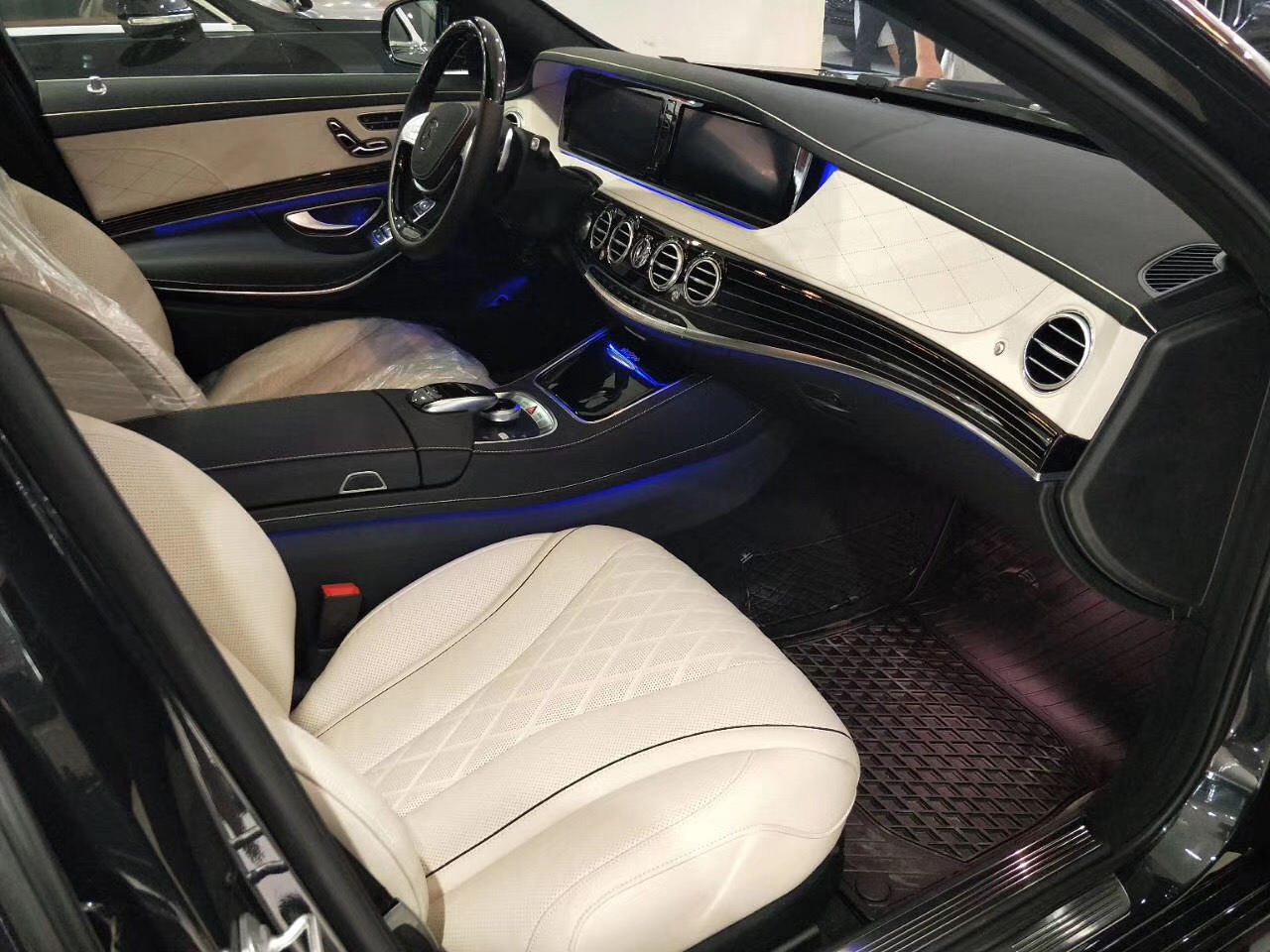 奔驰s400四驱豪车天津港报价 平行进口奔驰s400现车