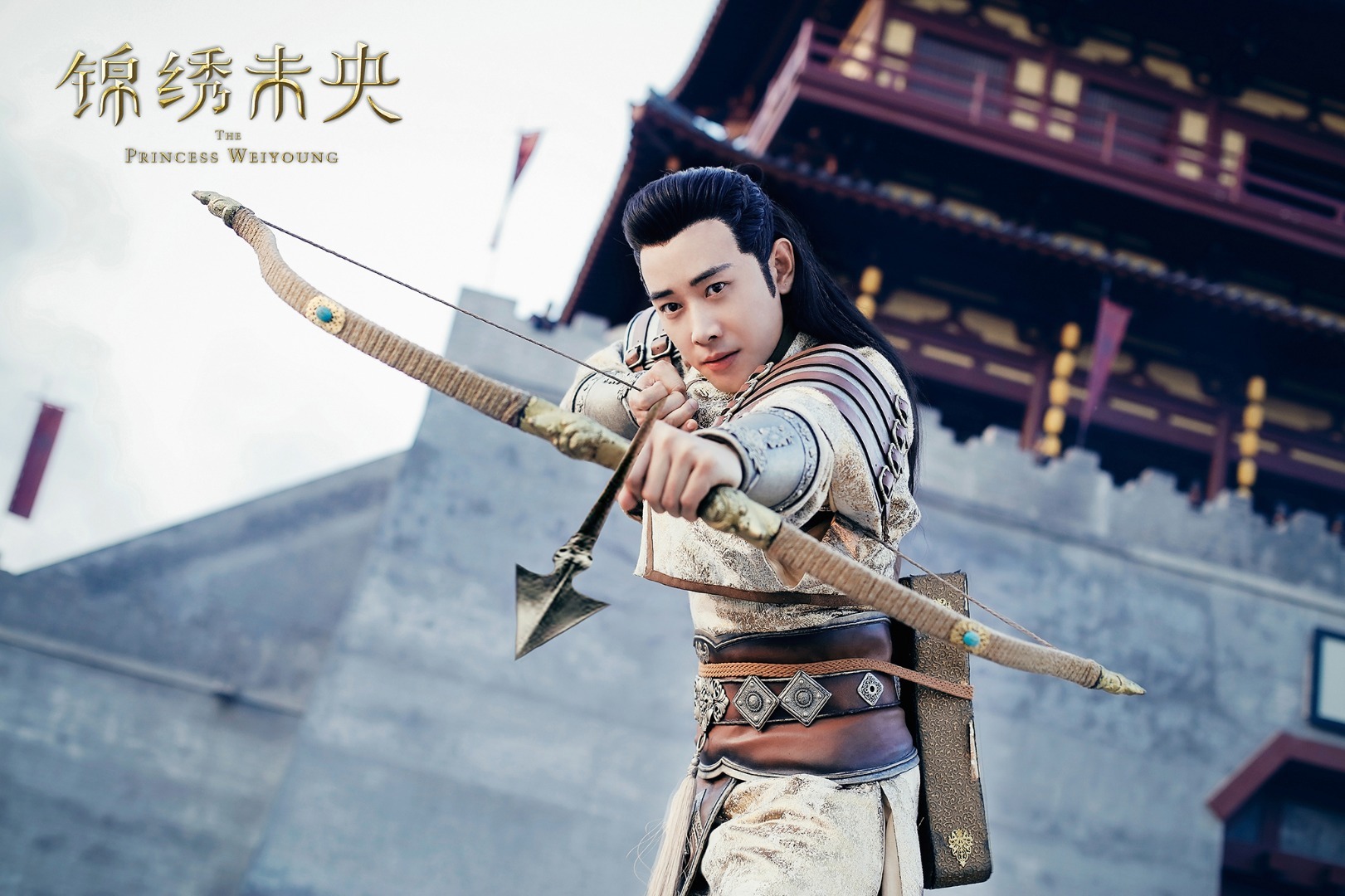 古装大戏《锦绣未央》11月11日起登陆北京卫视红星剧场，罗晋饰演拓跋浚。