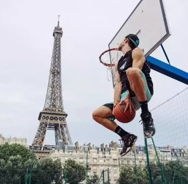 结果如今的白乔丹身高只有1.85米