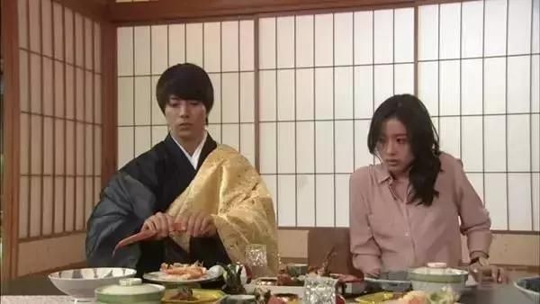 说中国人吃相难看,那日本人的吃相是什么样的