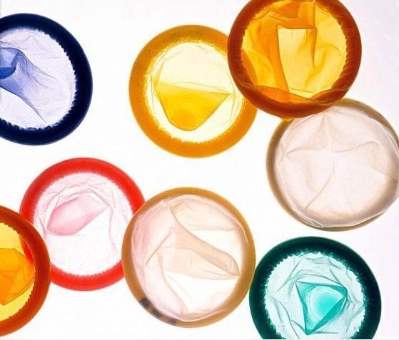 男生随身带套,女生们你怎么看呢