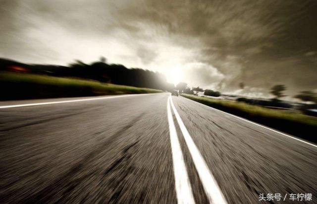 高速公路上超速是怎么算的?跑140公里算超速