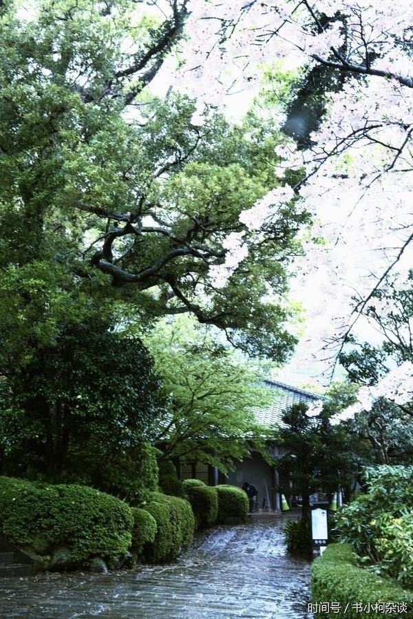 被原子弹轰炸后的日本长崎 现在是什么样子?