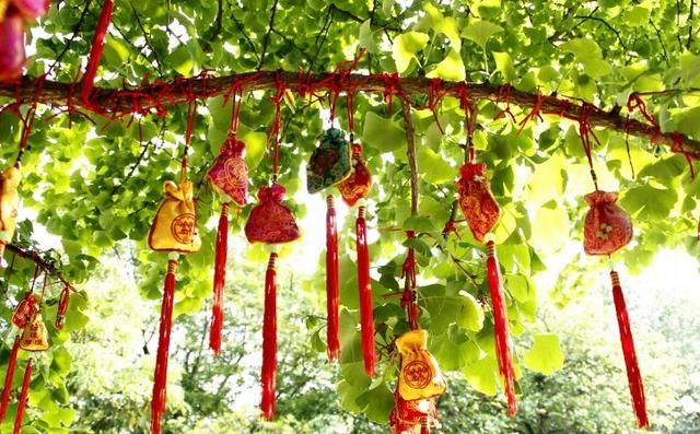 旅游天天荐:相约成都,最美锦里