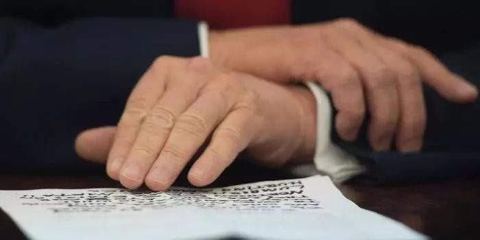 特朗普想重启TTIP谈判 欧盟:没《巴黎协定》免