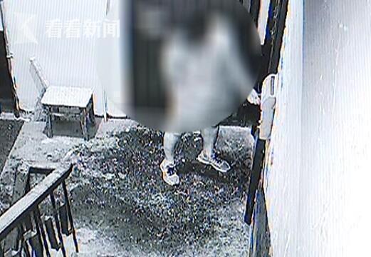 断水电还送花圈!不孝子为争房产恐吓8旬父母