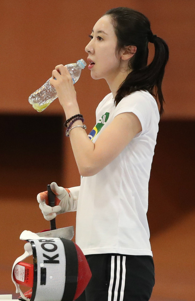 重剑名将申雅岚