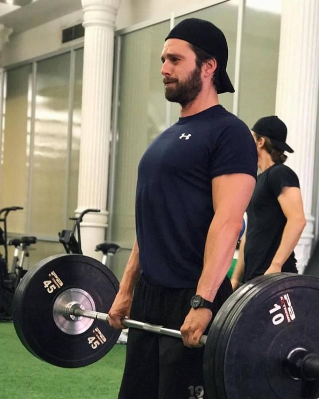 漫威演员必须遵守的14个规定,钢铁侠中的他就因犯大忌被踢出电影